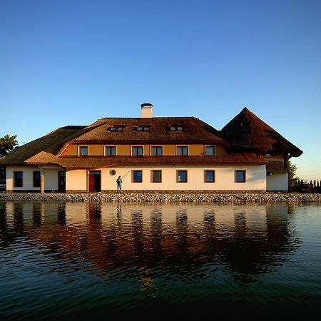 Penzion Eko Park Piestany Exteriör bild
